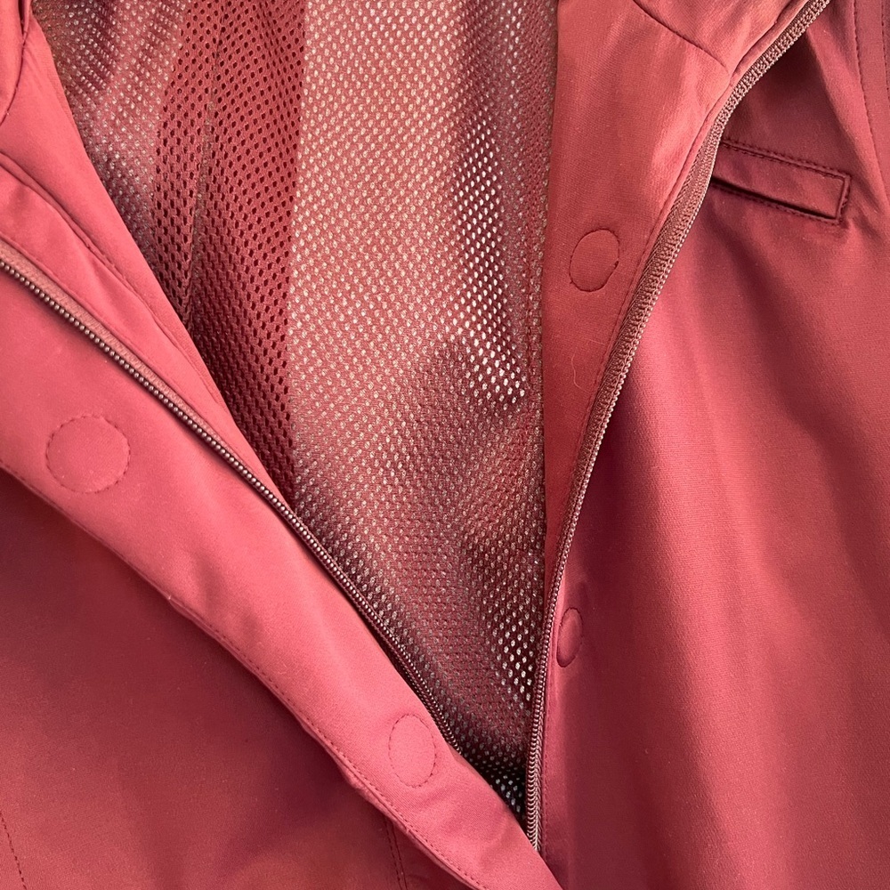 Athleta Women’s Magnetic Closure Long Trench in Magenta, size M - Picture 12 of 12